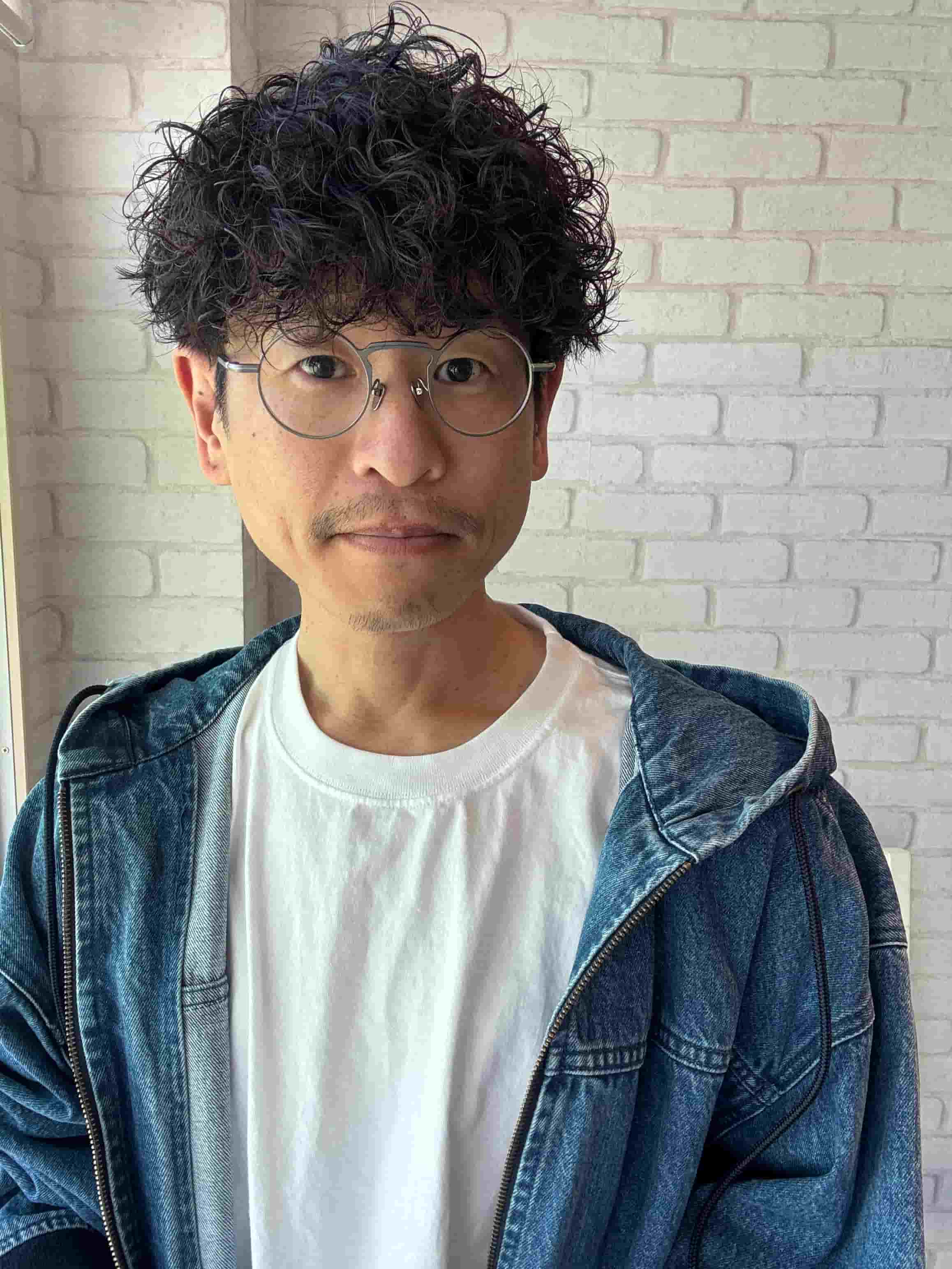 美容師 関谷謙太